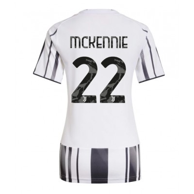 Fotballdrakt Dame Juventus Weston McKennie #22 Hjemmedrakt 2025-26 Kortermet Fotballdrakt Dame Juventus Weston McKennie #22 Hjemmedrakt 2025-26 Kortermet